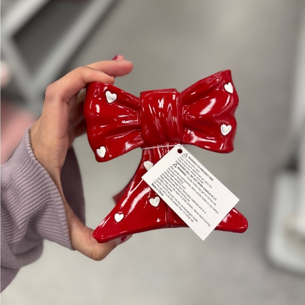 Red Bow candle holder with Heart Accents